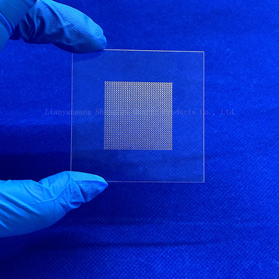 99.99% ความบริสุทธิ์สูง Quartz Plate Laser Grooving Fused Silica Quartz Glass Window Quartz Glass Sheet ผงกระจก