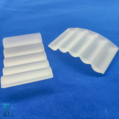 โรงงานผลิตผลงานสูง สับซ้อนซิลิก้า Custom ไม่เป็นปกติ Frosted Quartz Sheet Glass Plate