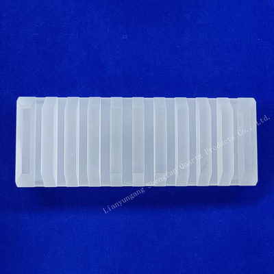 ขนาดใหญ่ Quartz Insulation Block Groove การทําความสะอาด Ark โรงงาน Custom ทนทานต่อการกัดกร่อน ความสามารถสูง