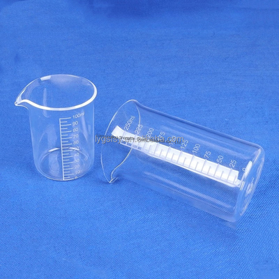 บีกเกอร์แก้วควอตซ์ใสทนทานต่อการกัดกร่อนที่อุณหภูมิสูง ความหนาแน่น 2.2g/cm3 สำหรับอุตสาหกรรม