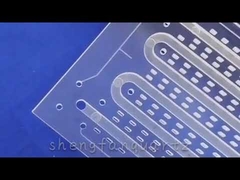 แผ่นกระจกควอตซ์หลอมใส ขัดเงาไฟ กำหนดเอง เจาะด้วยเลเซอร์