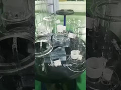 เครื่องปฏิกรณ์แก้วควอตซ์