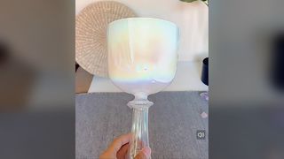 ชามร้องเพลงคริสตัลเพื่อการรักษาจักระ